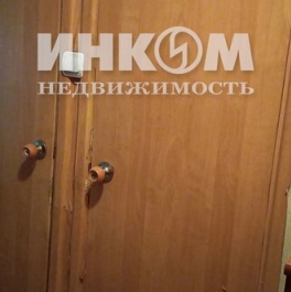 Продажа 2-комн квартиры на вторичном рынке Нахимовский пр-кт,  д. 27 к2