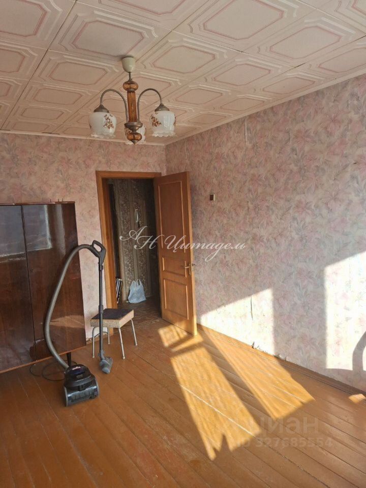 Продажа 2-комн квартиры на вторичном рынке Клин, улица Ломоносова, 1