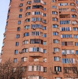 Продажа 1-комн квартиры на вторичном рынке ул Производственная,  д. 7