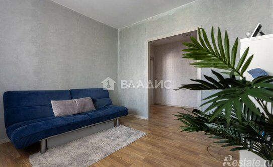 Продажа 3-комн квартиры на вторичном рынке Верхние Поля ул