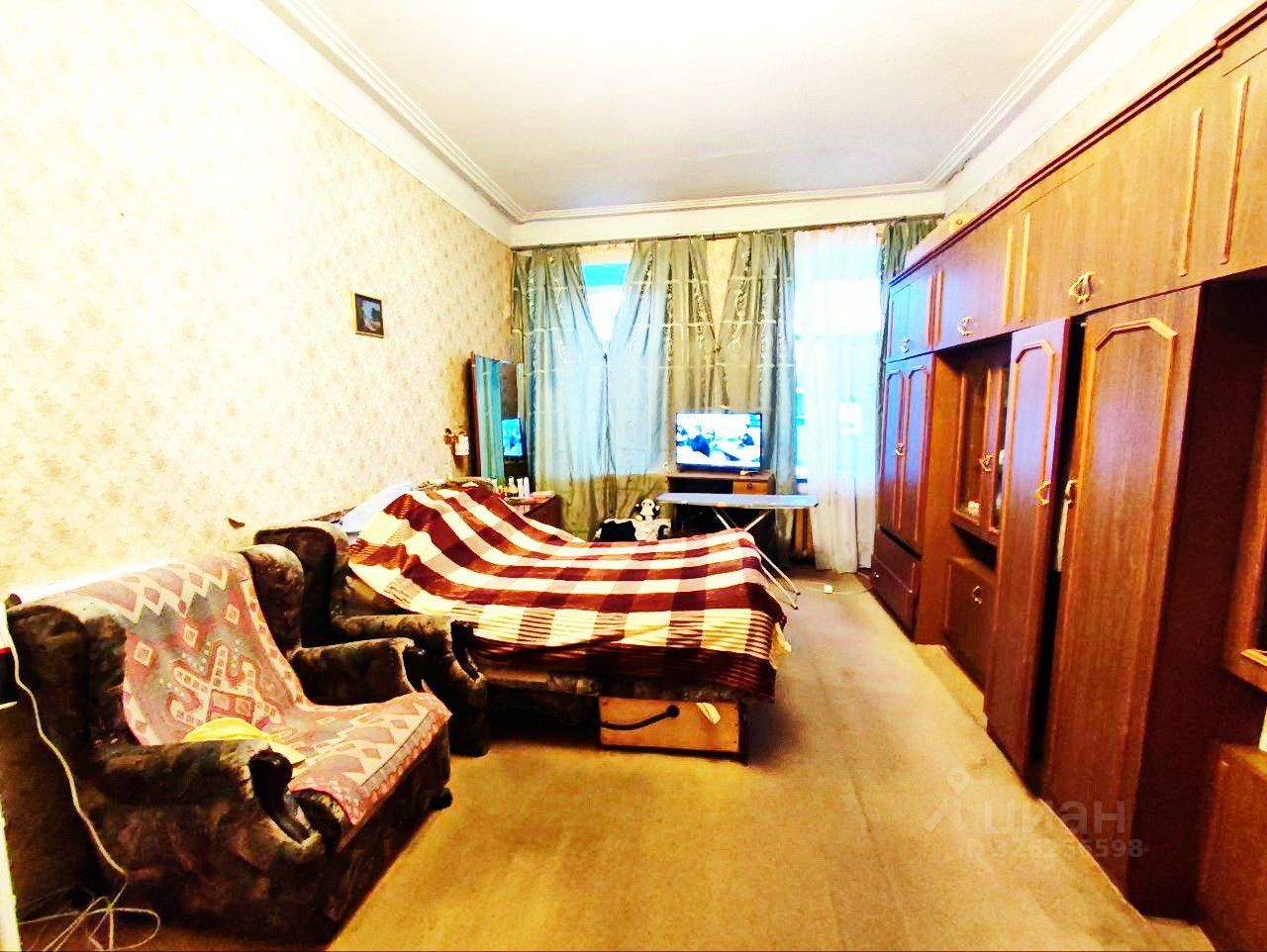 Продажа 3-комн квартиры на вторичном рынке улица Рубинштейна, 25