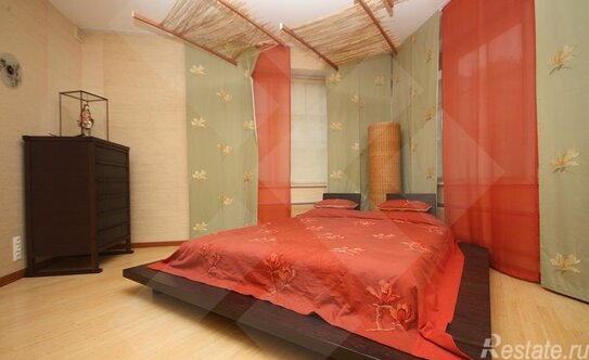 Продажа 3-комн квартиры на вторичном рынке Смоленский 1-й пер,  д. 17