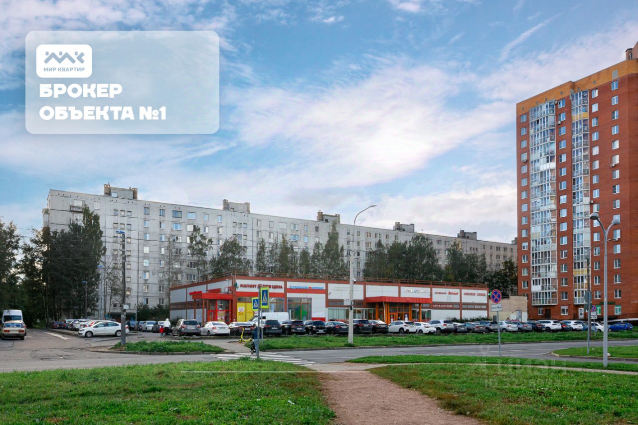 Продажа 3-комн квартиры на вторичном рынке улица Антонова-Овсеенко, 5К2