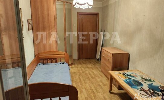 Продажа 3-комн квартиры на вторичном рынке улица Маршала Катукова,  д. 19 к2