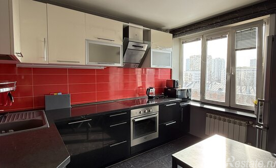 Продажа 2-комн квартиры на вторичном рынке Старомарьинское шоссе,  д. 17