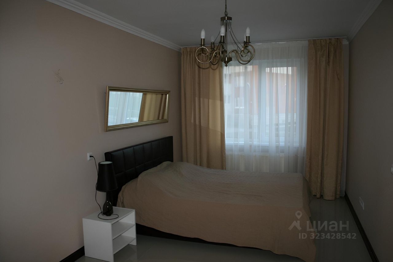 Продажа 3-комн квартиры на вторичном рынке пос. Шушары, Ленсоветовский тер., 25