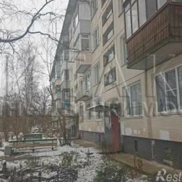 Продажа 1-комн квартиры на вторичном рынке Нурма, 7 линия,  д. 4