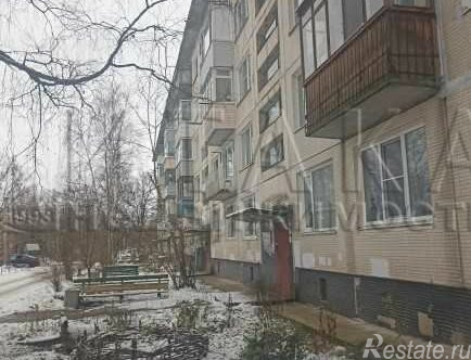 Продажа 1-комн квартиры на вторичном рынке Нурма, 7 линия,  д. 4