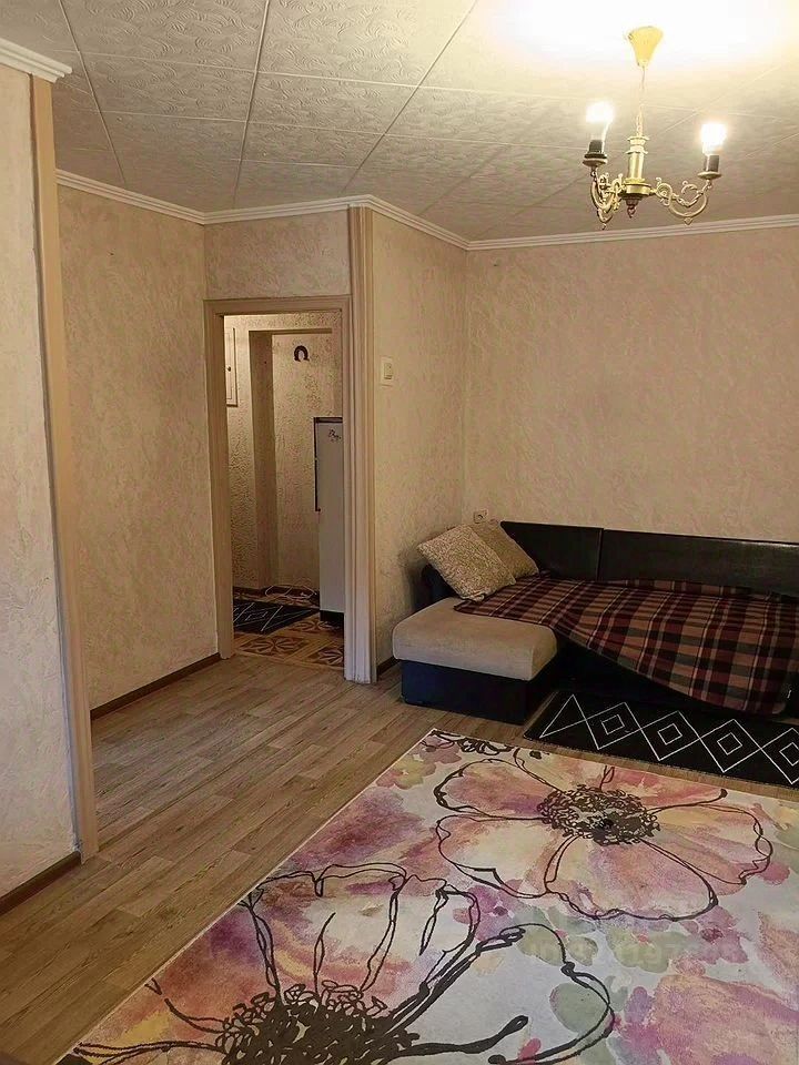 Аренда 1-комн квартиры на вторичном рынке Химки, улица Энгельса,  д. 1