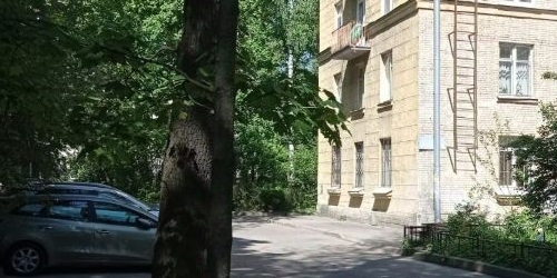 4-комн квартира Болотная улица, 2К1