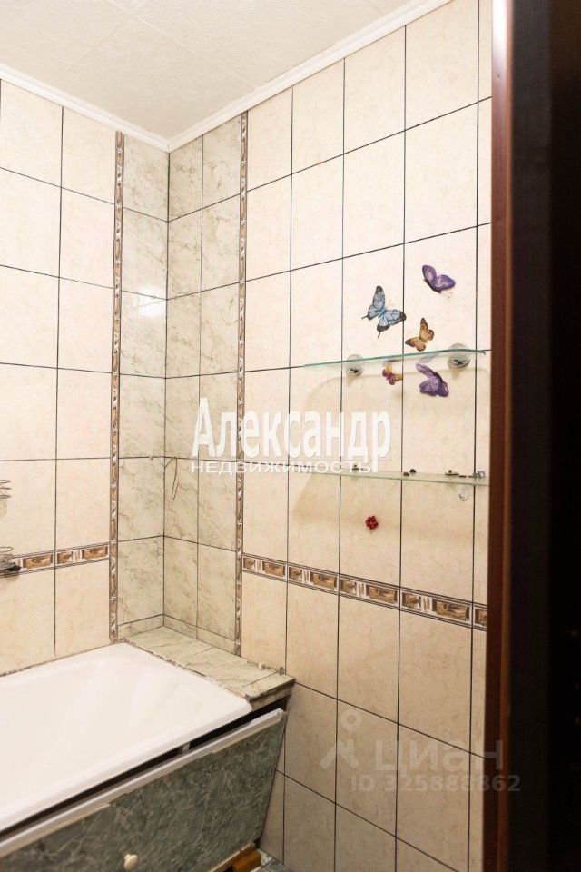 Продажа 2-комн квартиры на вторичном рынке Сертолово, Школьная улица, 2к2