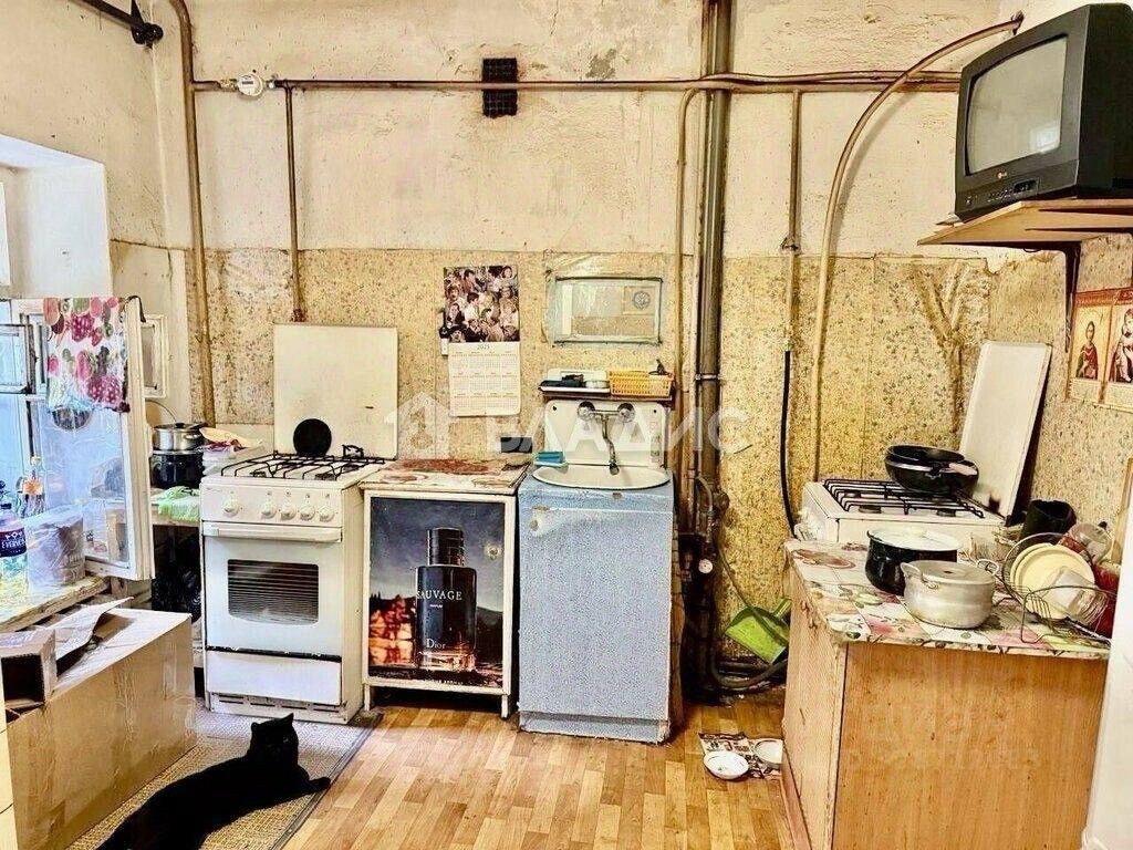 Продажа 5-комн квартиры на вторичном рынке улица Рубинштейна, 11