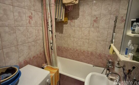 Продажа 2-комн квартиры на вторичном рынке улица Петра Романова