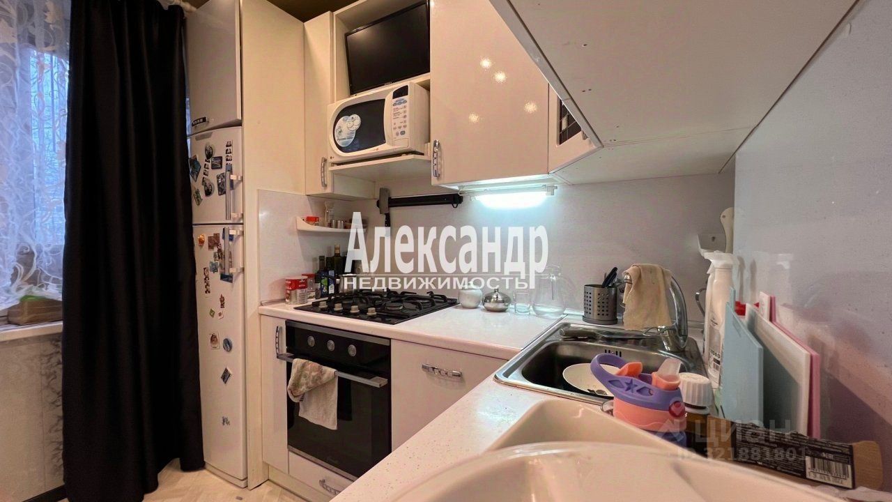 Продажа 4-комн квартиры на вторичном рынке Выборг, улица Гагарина, 18А