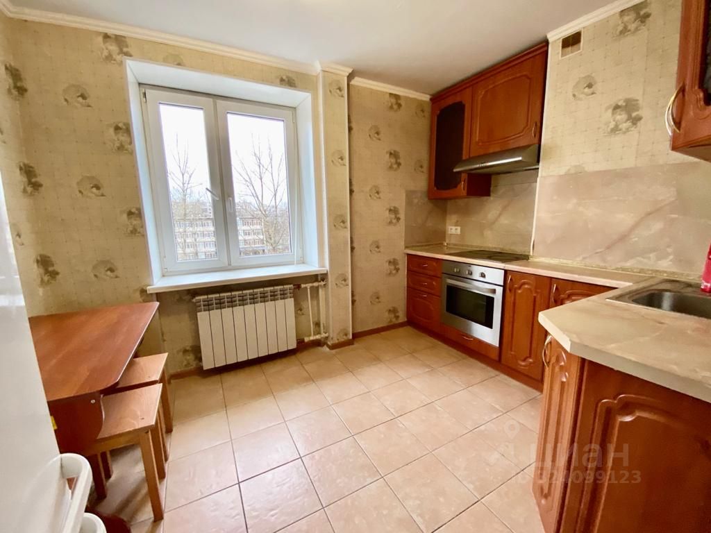 Аренда комнаты проспект Славы, 40К1