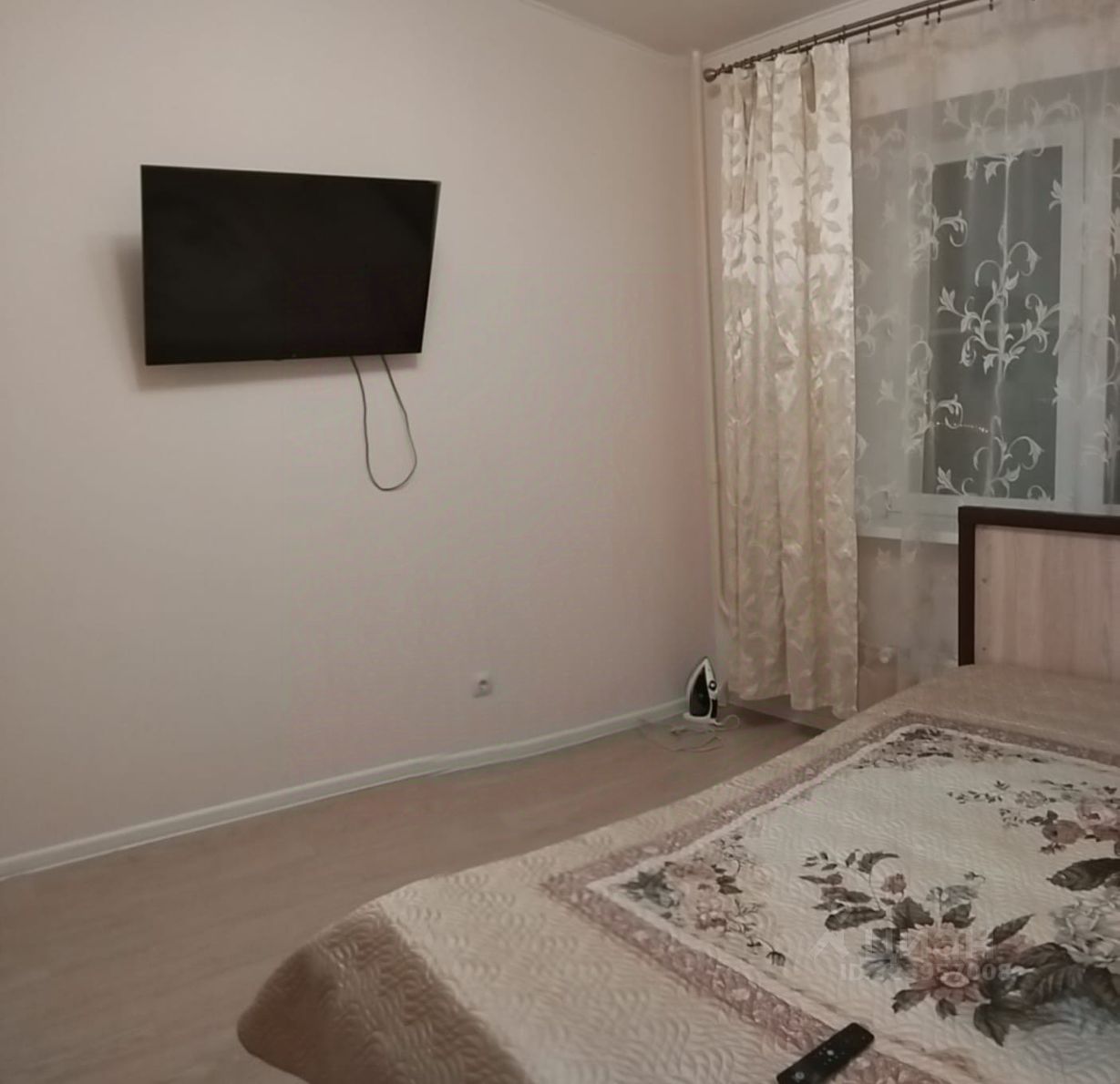 Аренда 1-комн квартиры на вторичном рынке Мирный пгт, улица Академика Северина, 5к1