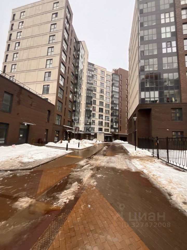 Продажа 2-комн квартиры на вторичном рынке Лиговский проспект, 271