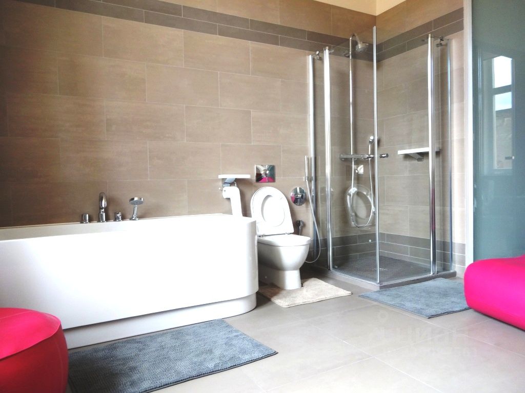 Аренда 4-комн квартиры на вторичном рынке Большая Конюшенная улица, 2