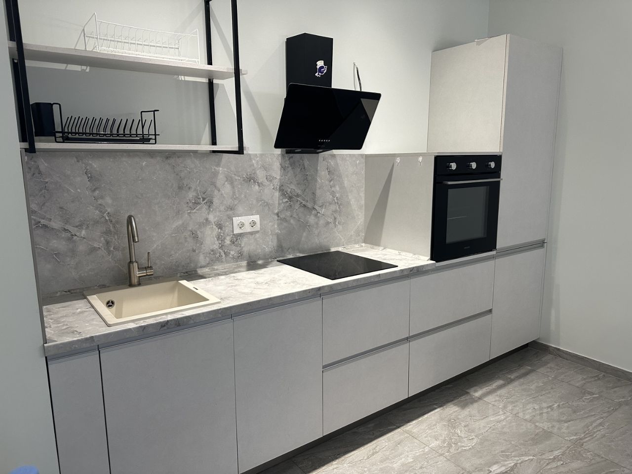 Аренда 4-комн квартиры на вторичном рынке Большая Филевская улица, 3к4