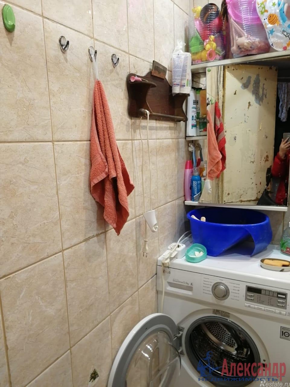 Продажа комнаты Ломоносов г., Красного Флота ул. ,  д. 30а