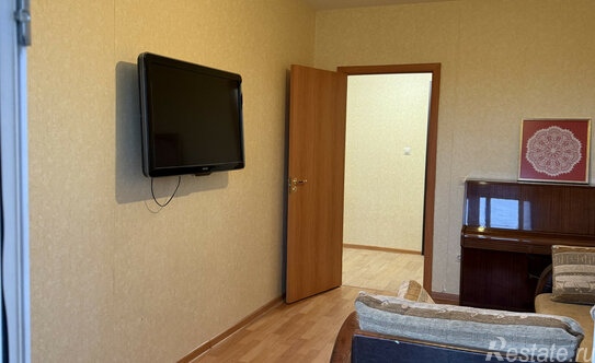 Продажа 1-комн квартиры на вторичном рынке Юнтоловский проспект,  д. 45 к5