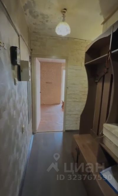 Продажа 2-комн квартиры на вторичном рынке Смольная улица, 47