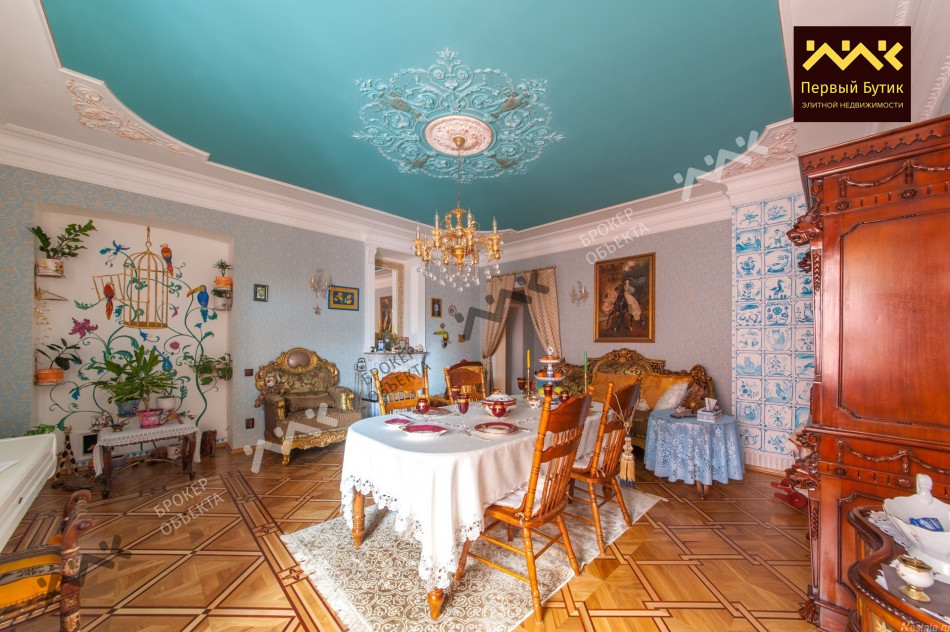 Продажа 6-комн квартиры на вторичном рынке Макаренко пер,  д. 14