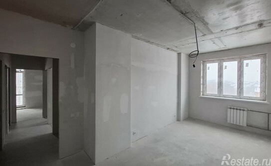 Продажа 3-комн квартиры на вторичном рынке Кремиченка, улица Горького,  д. 10