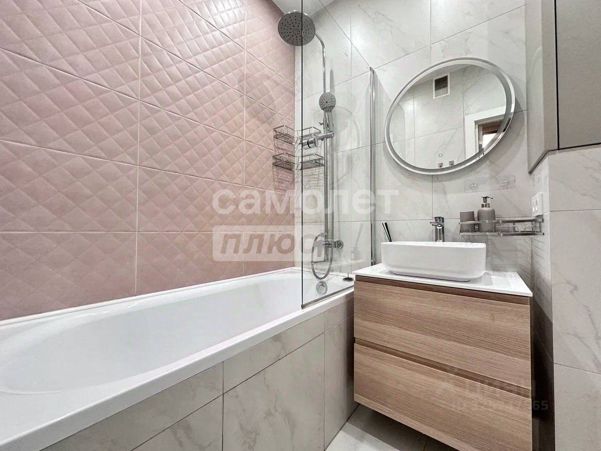 Продажа 1-комн квартиры на вторичном рынке улица Оптиков, 37