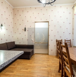 Продажа 2-комн квартиры на вторичном рынке улица Рылеева