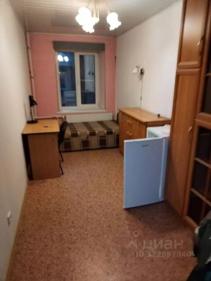 Продажа 4-комн квартиры на вторичном рынке Конная улица, 10В