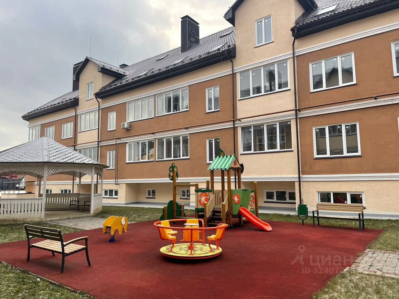 Продажа 1-комн квартиры на вторичном рынке с. Павловская Слобода, улица Озерная,  д. 6