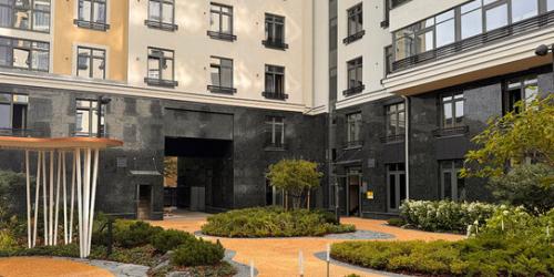 4-комн квартира проспект Бакунина,  д. 33 с1