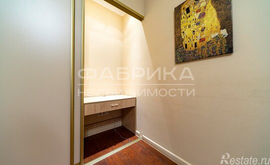 Продажа 1-комн квартиры на вторичном рынке Коломяжский пр-кт,  д. 15 к2