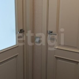 Продажа 1-комн квартиры на вторичном рынке бульвар Веласкеса,  д. 1 к2