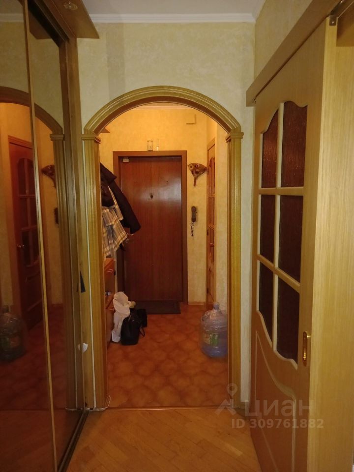 Продажа 3-комн квартиры на вторичном рынке улица Мневники, 9