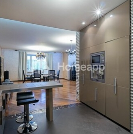 Продажа 2-комн квартиры на вторичном рынке ул Воронцовские Пруды,  д. 3