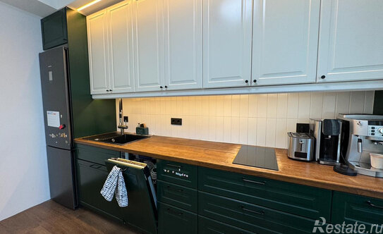 Продажа 1-комн квартиры на вторичном рынке Бухарестская М. ул,  д. 10 к1