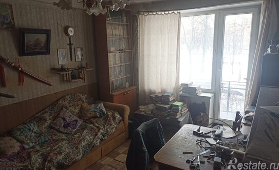 Продажа 3-комн квартиры на вторичном рынке б-р Красных Зорь,  д. 12