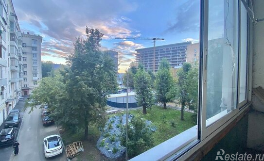 Продажа 3-комн квартиры на вторичном рынке Дербеневская набережная,  д. 1/2