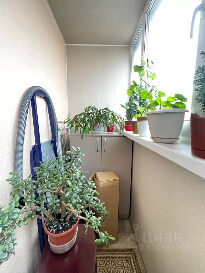 Продажа 1-комн квартиры на вторичном рынке пос. Шушары, проспект Новгородский, 6