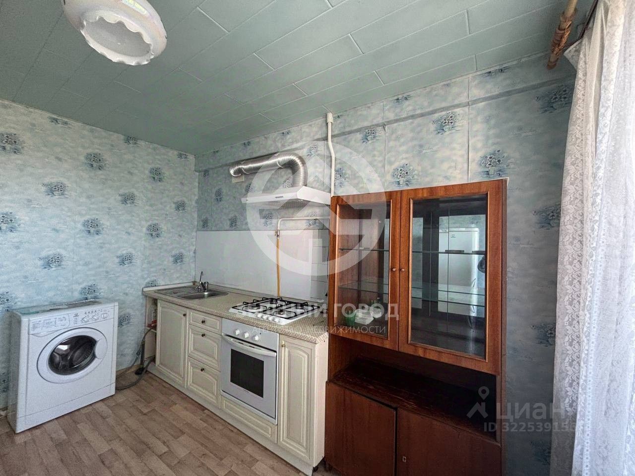 Продажа 2-комн квартиры на вторичном рынке с. Петровское, улица Центральная, 8