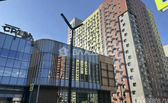 Продажа 2-комн квартиры на вторичном рынке Радиальная 6-я ул,  д. 7/1,  к. 2