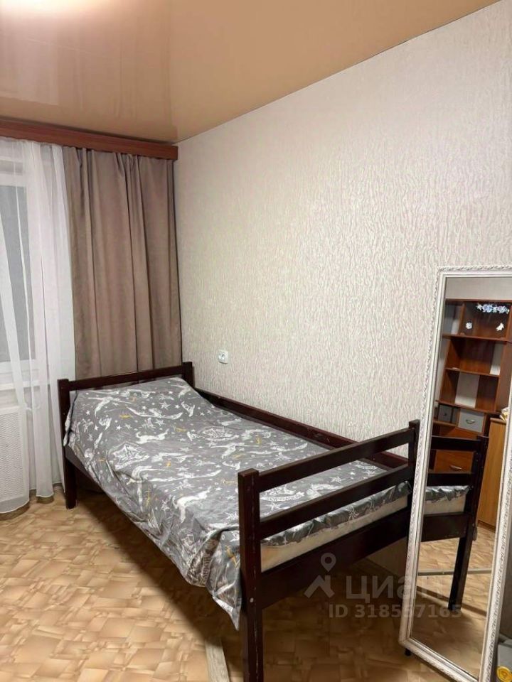 Продажа 2-комн квартиры на вторичном рынке Чехов, улица Гагарина, 104