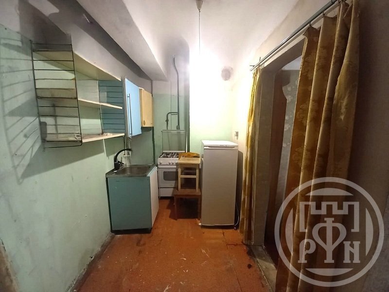 Продажа 2-комн квартиры на вторичном рынке Кировск г., Победы ул. ,  д. 7