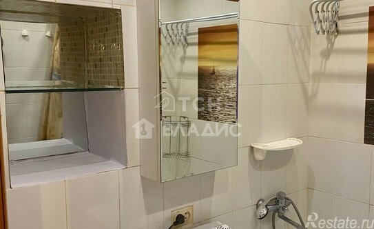 Продажа 2-комн квартиры на вторичном рынке Детская, Школьная улица,  д. 23