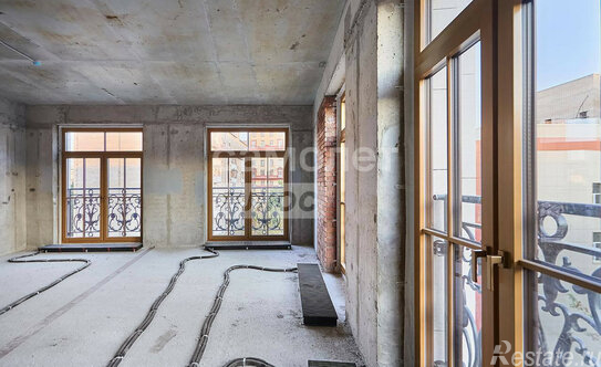 Продажа 2-комн квартиры на вторичном рынке Космодамианская наб,  д. 4/22 с9