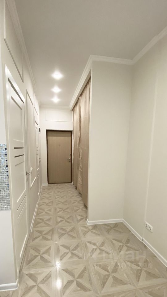 Аренда 2-комн квартиры на вторичном рынке Новоивановское пгт, улица Овражная, 47А