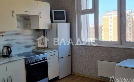 Продажа 3-комн квартиры на вторичном рынке Челобитьевское шоссе,  д. 14,  к. 1