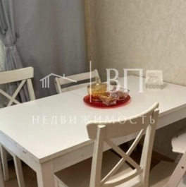 Продажа 2-комн квартиры на вторичном рынке Мебельная улица